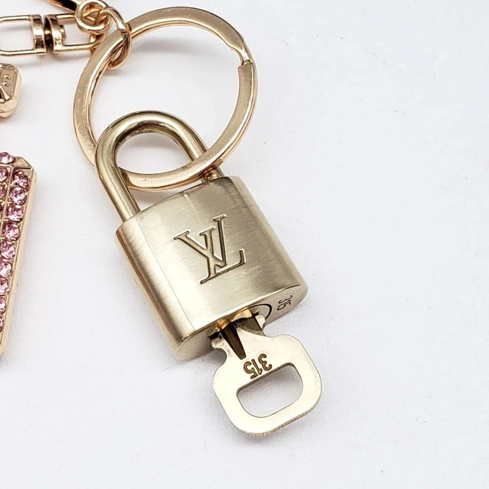 LV Authentic Gold Padlock 🔒 Key Set w/ Unbranded N5 Bottle Keychain Charm